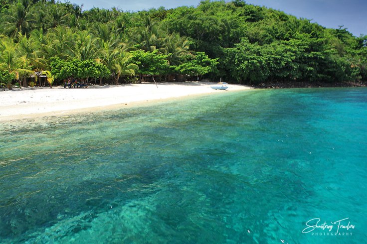 white sand beach on Dalutan Island